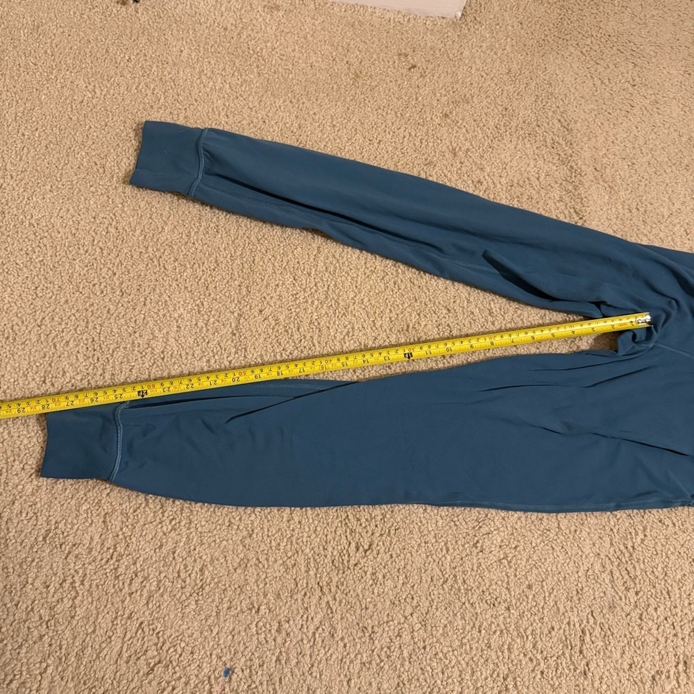 lululemon athletica Align Jogger - Picture 6 of 12